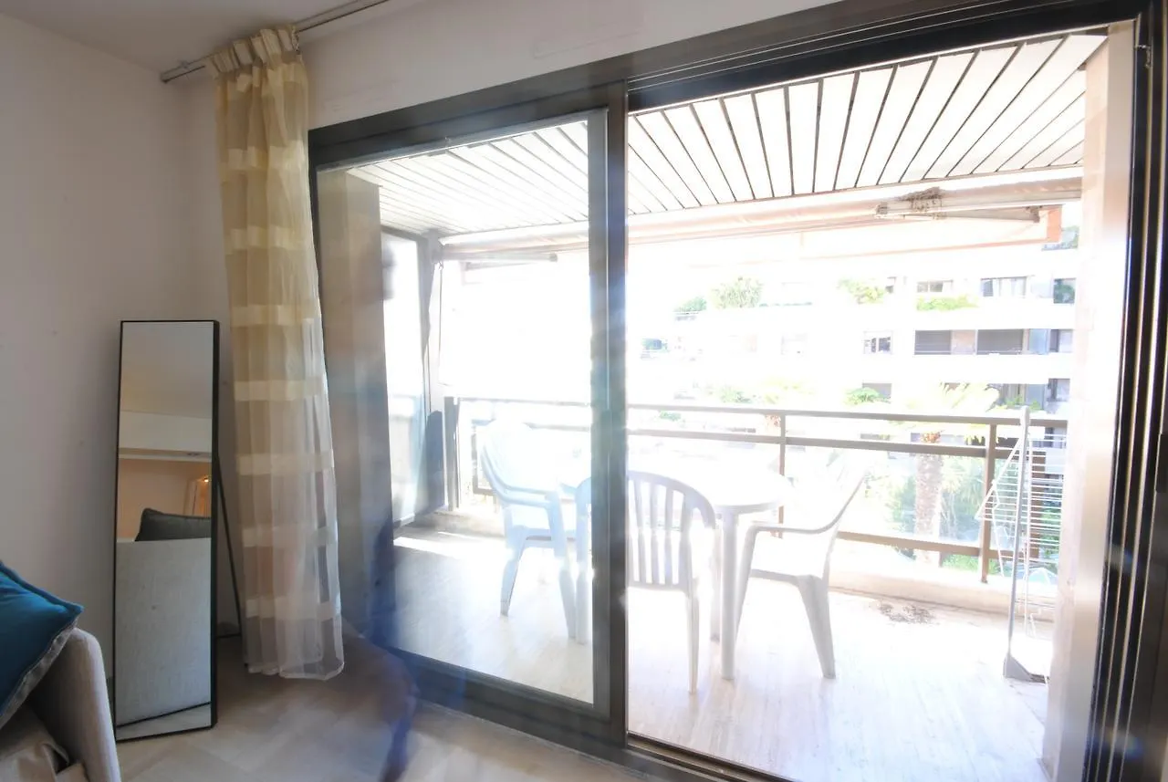 Residence Gray D'Albion Studio Bra507 Cannes 0*,